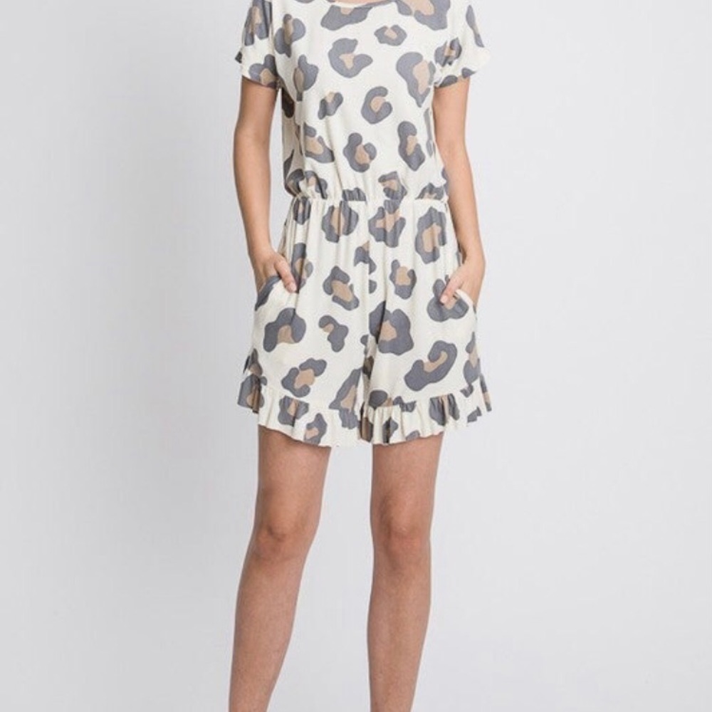 Ivory leopard romper